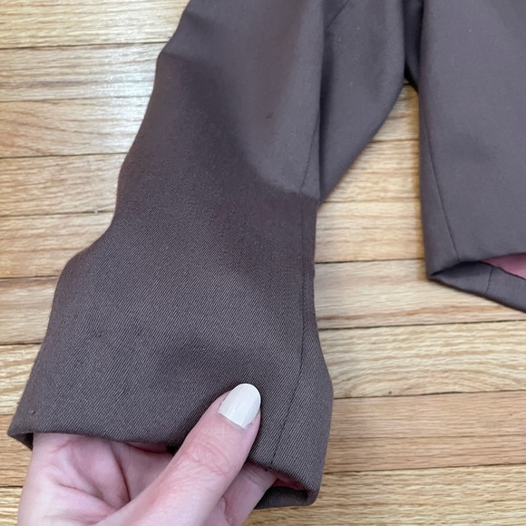 Vintage Cropped Blazer - Picture 4 of 12